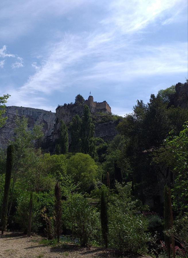 Maison Au Coeur De Fontaine De Vaucluse, Nichee Sur Le Rocher Et Surplombant La Sorgue 외부 사진
